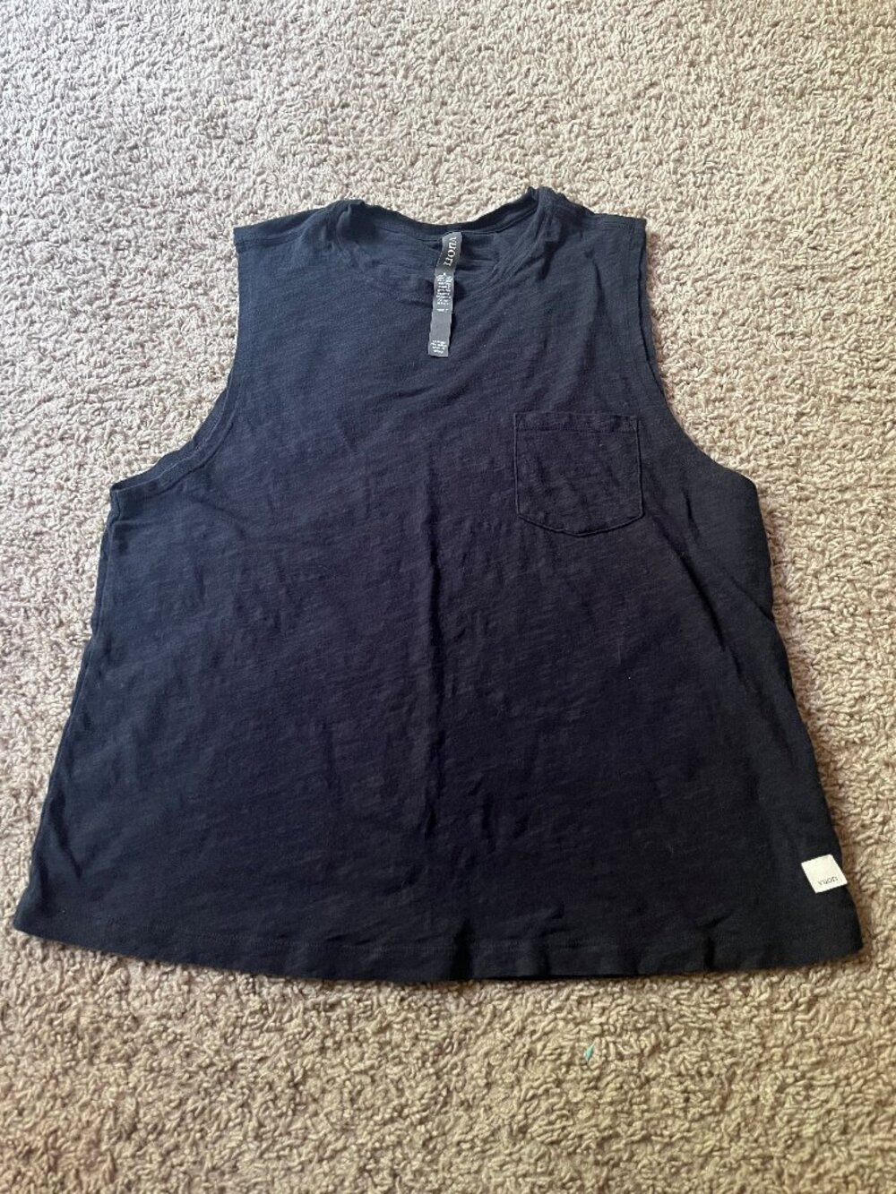 Vuori Black Muscle Tank, Size Medium